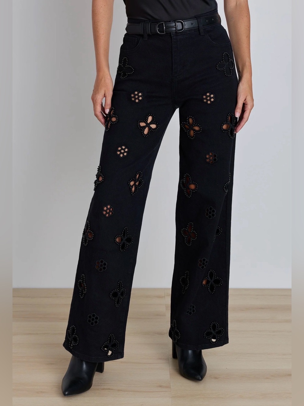 The Noli Shop KAIA PEARL HIGH RISE JEAN - BLACK Size 25